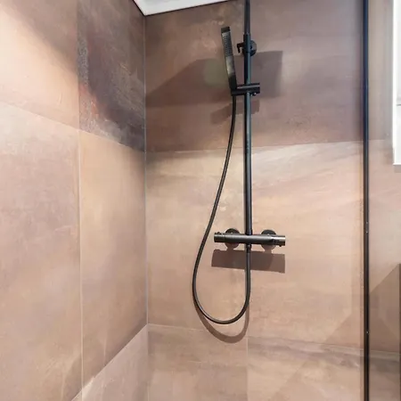 Apartmán Nyrenovert Leilighet *